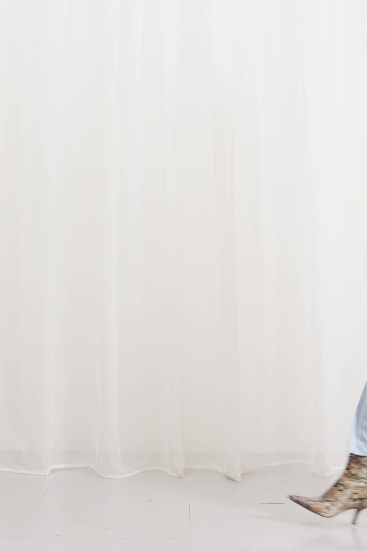 Super Shirt, chemise longue dos en crêpe bleu colombe