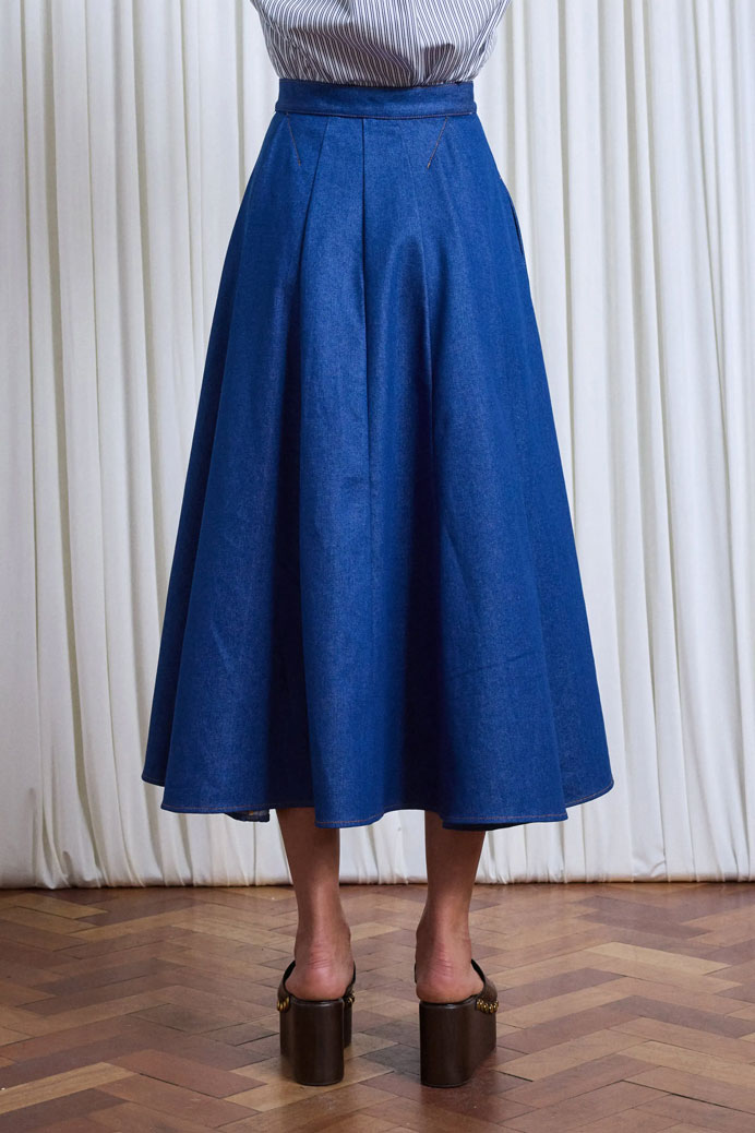 Vessel Skirt