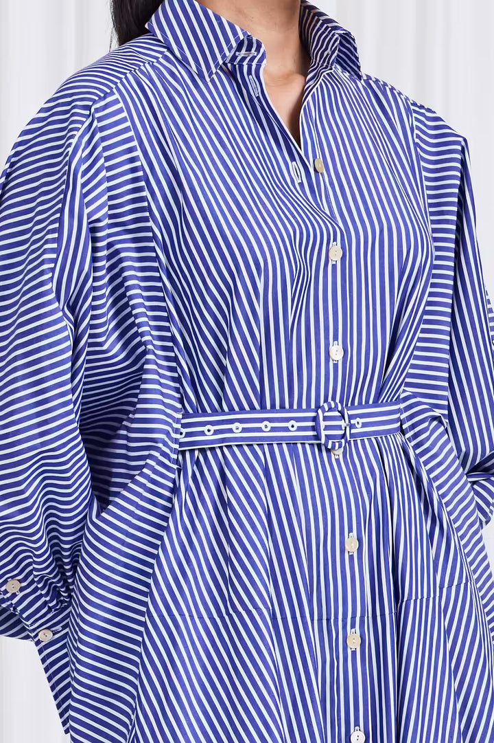 The Wandering Dress