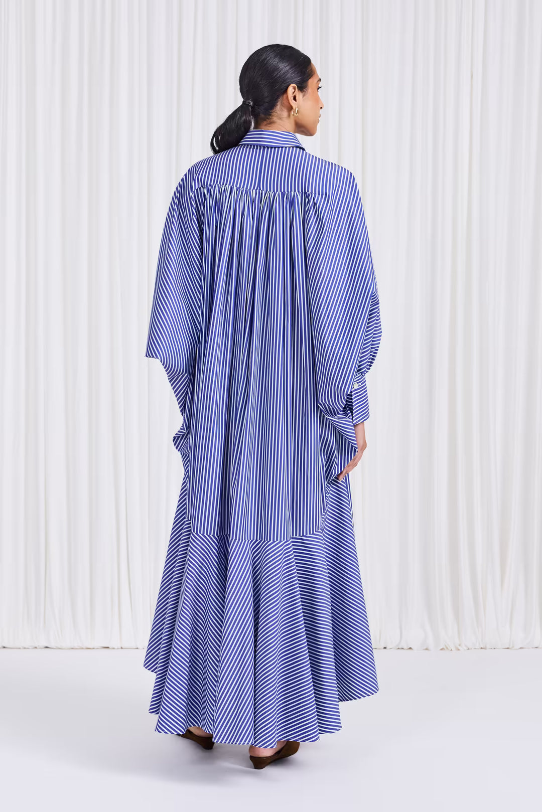 The Wandering Dress