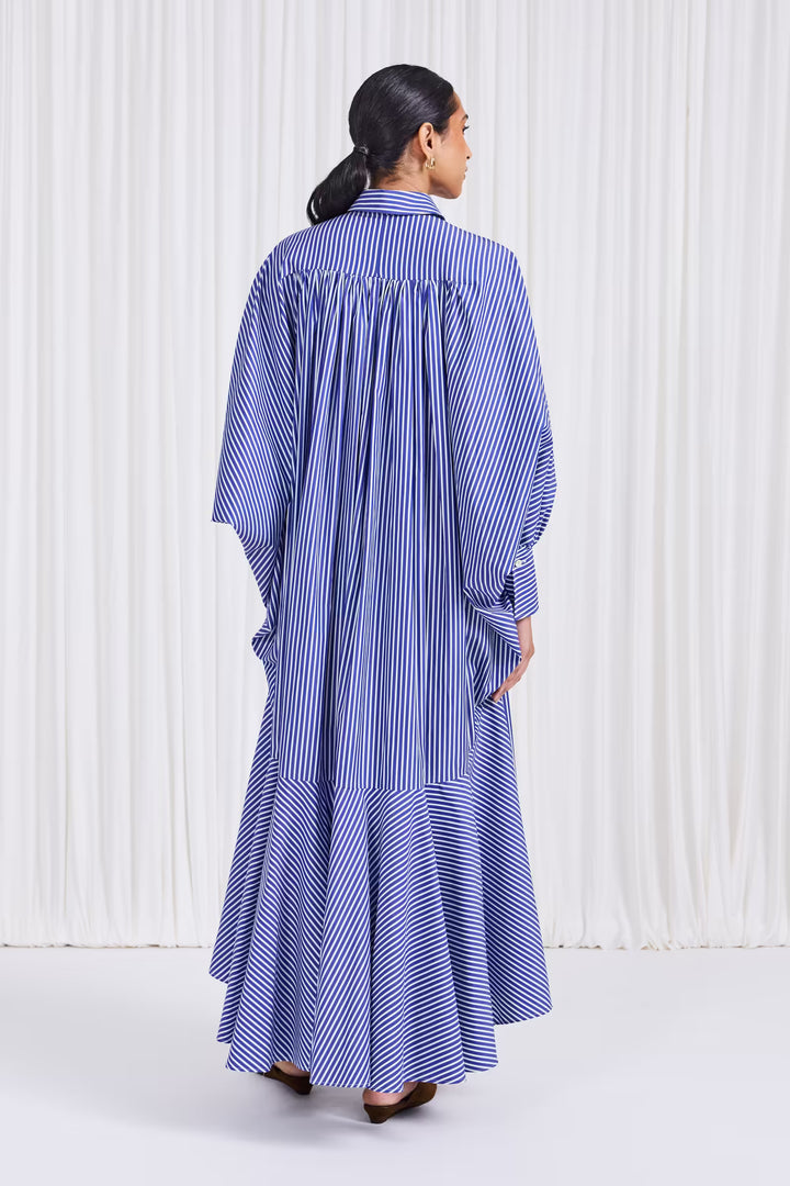 The Wandering Dress