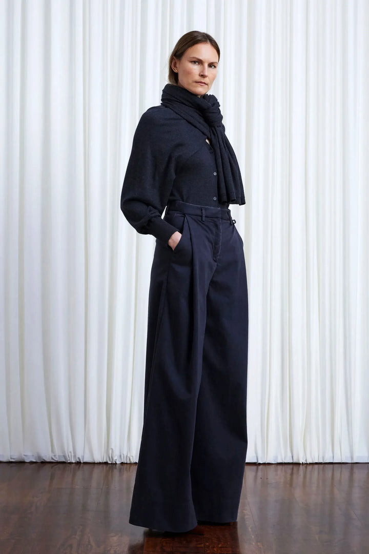 In Your Arms Jeans, Charcoal Denim