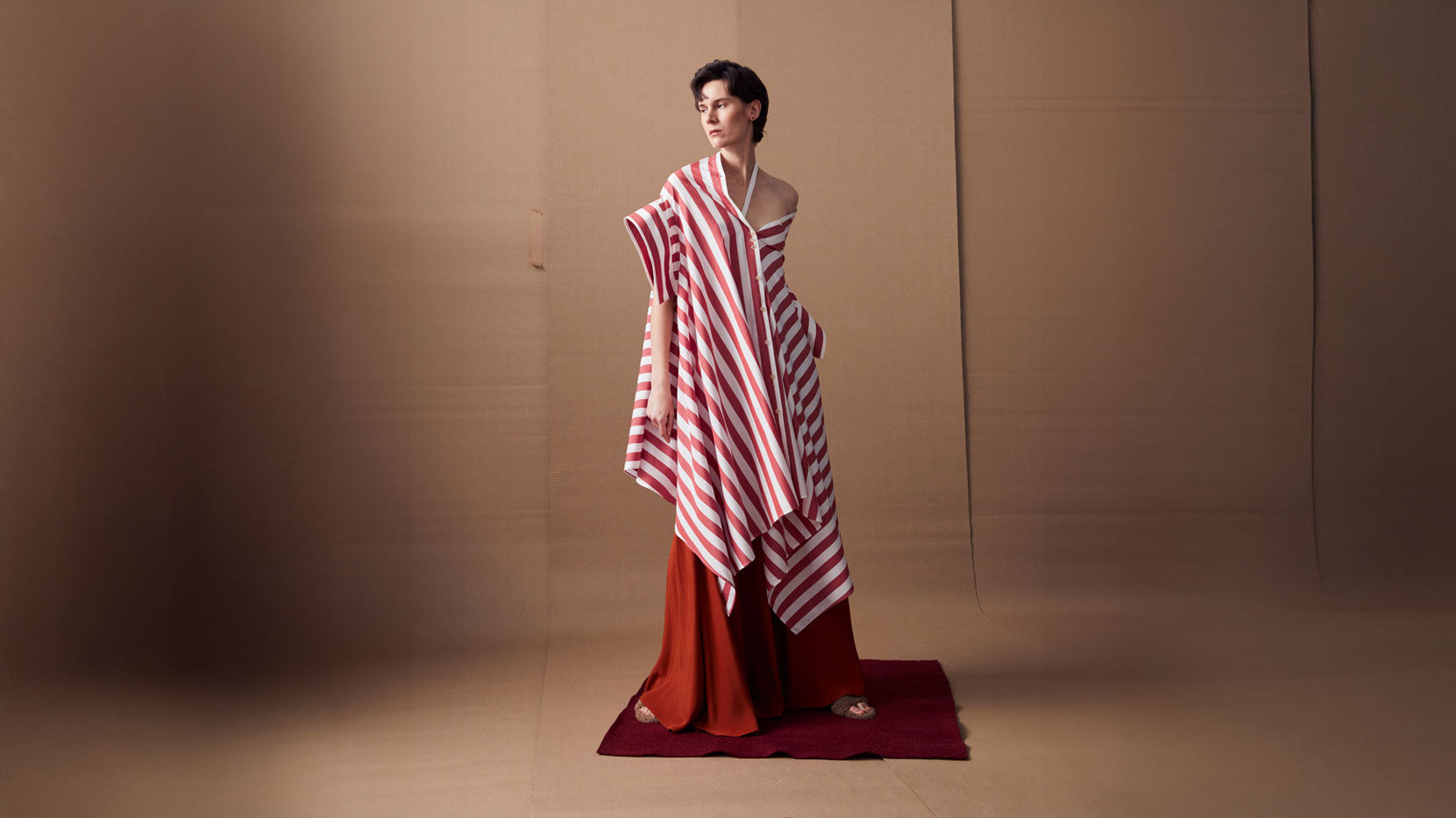 palmer//harding 袖デザイン　アシンメトリー　ブラウス Shop Luxury Womenswear from London: Palmer//Harding – palmer