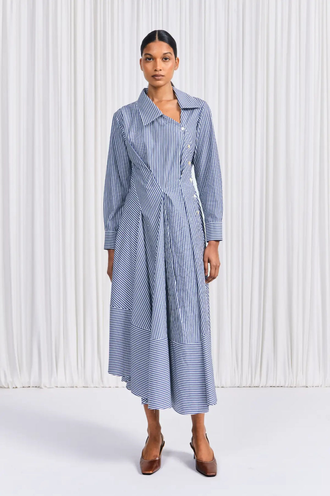 striped cotton midi dress Amy Lynn puff sleeve cotton midi dress in blue stripe