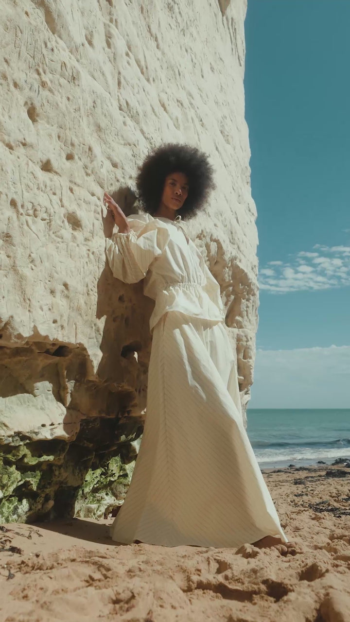 The Sonnet Top