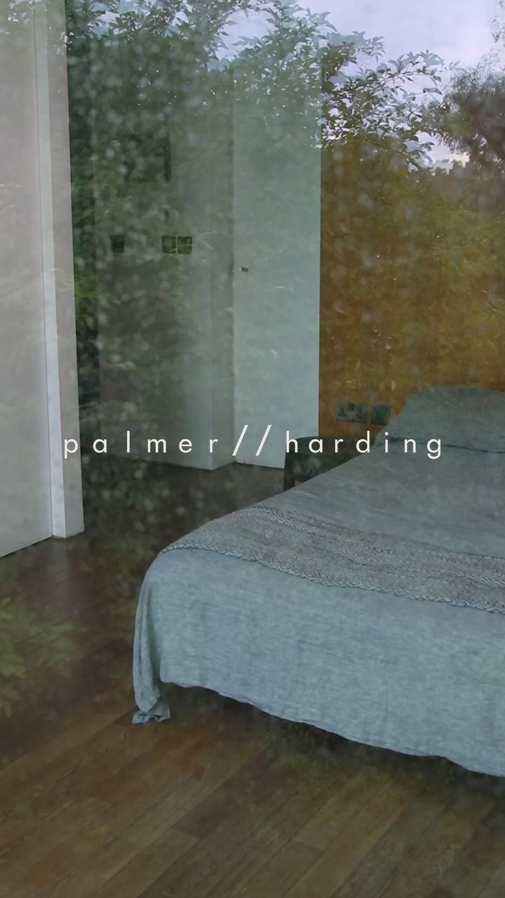 The Wandering Dress